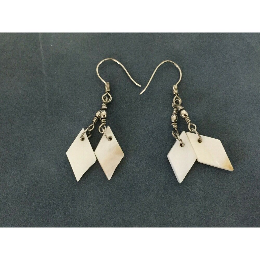 Silver Tone Diamond Shaped Mother of Pearl Shell Dangle Drop Earrings Beach